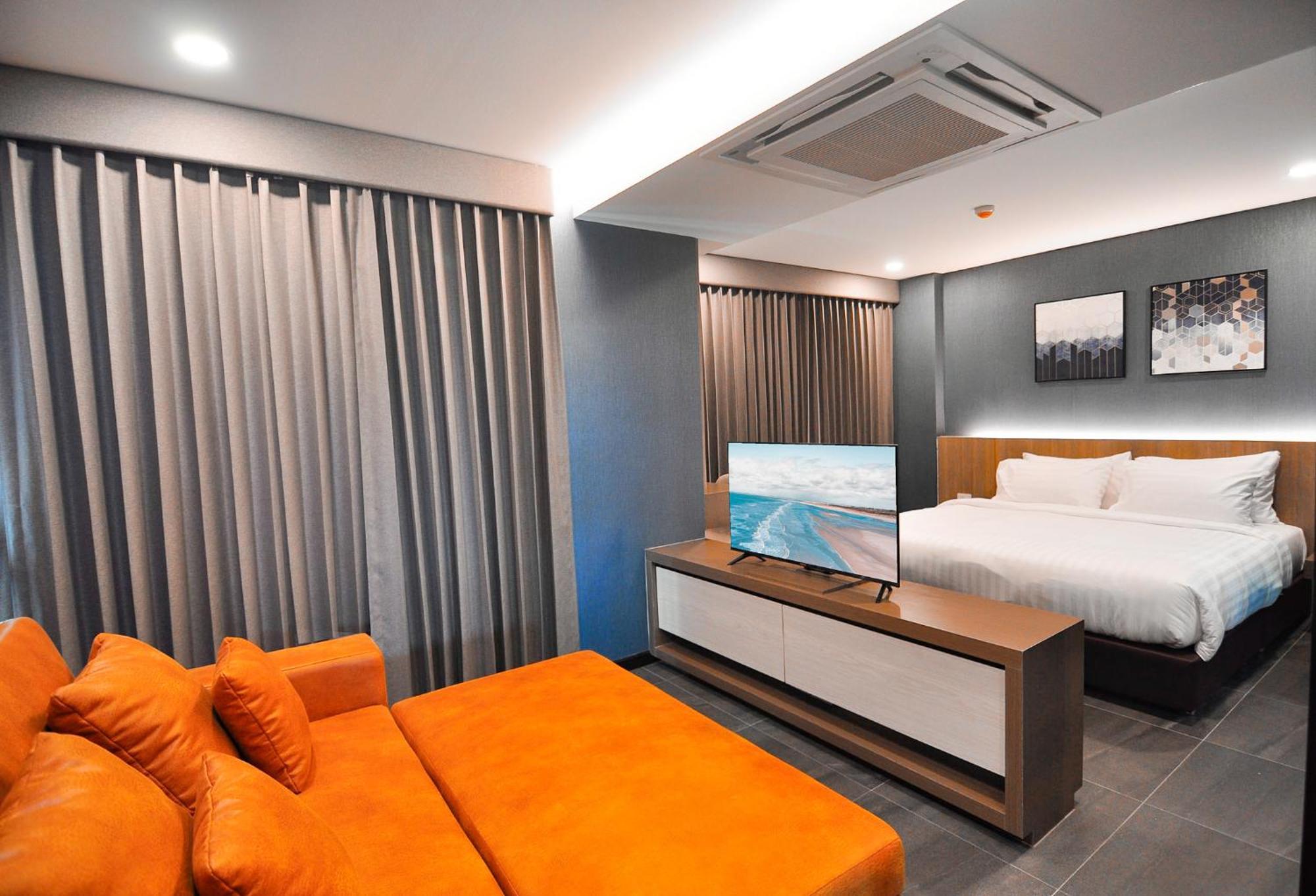 The S Block Condotel Ban Si Than Exterior photo